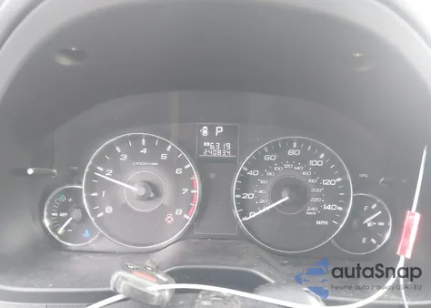 2011 Subaru Outback 2.5I Premium z USA, uszkodzony, nr VIN 4S4BRBCCXB3379151